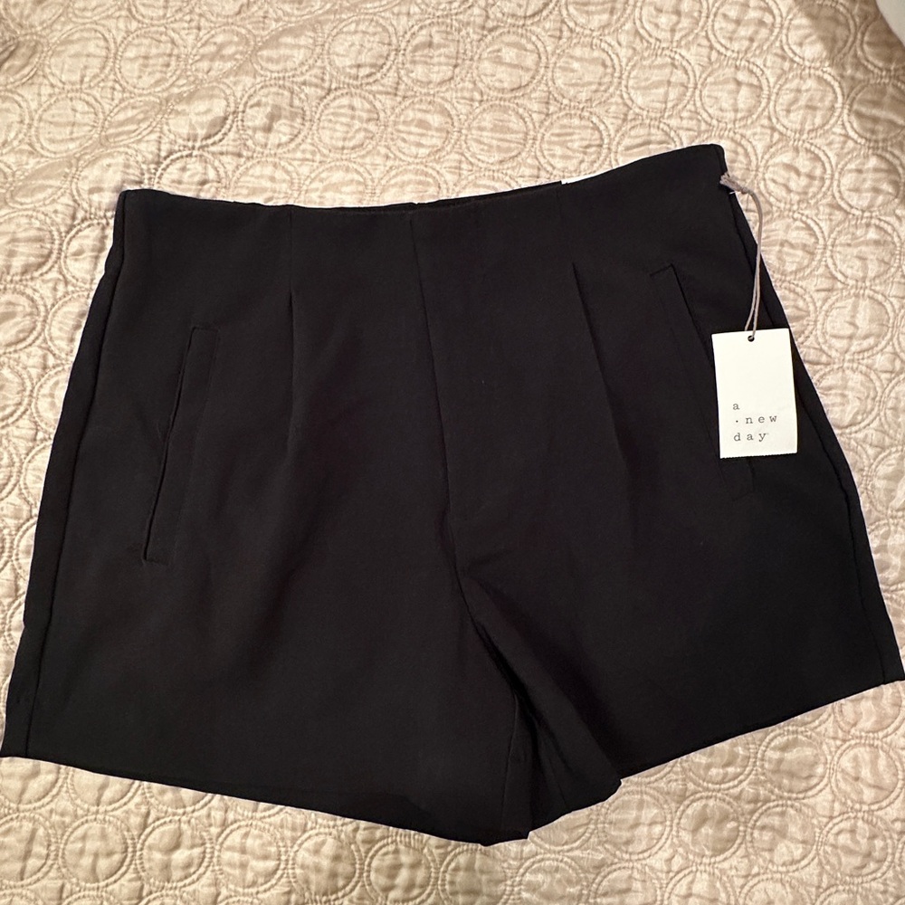 A New Day Women’s High-Rise Tailored Black Shorts